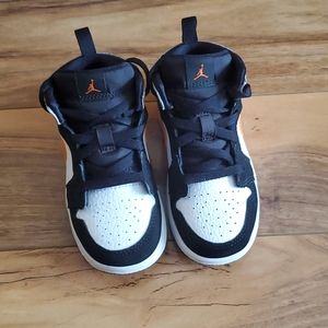 8c Jordans